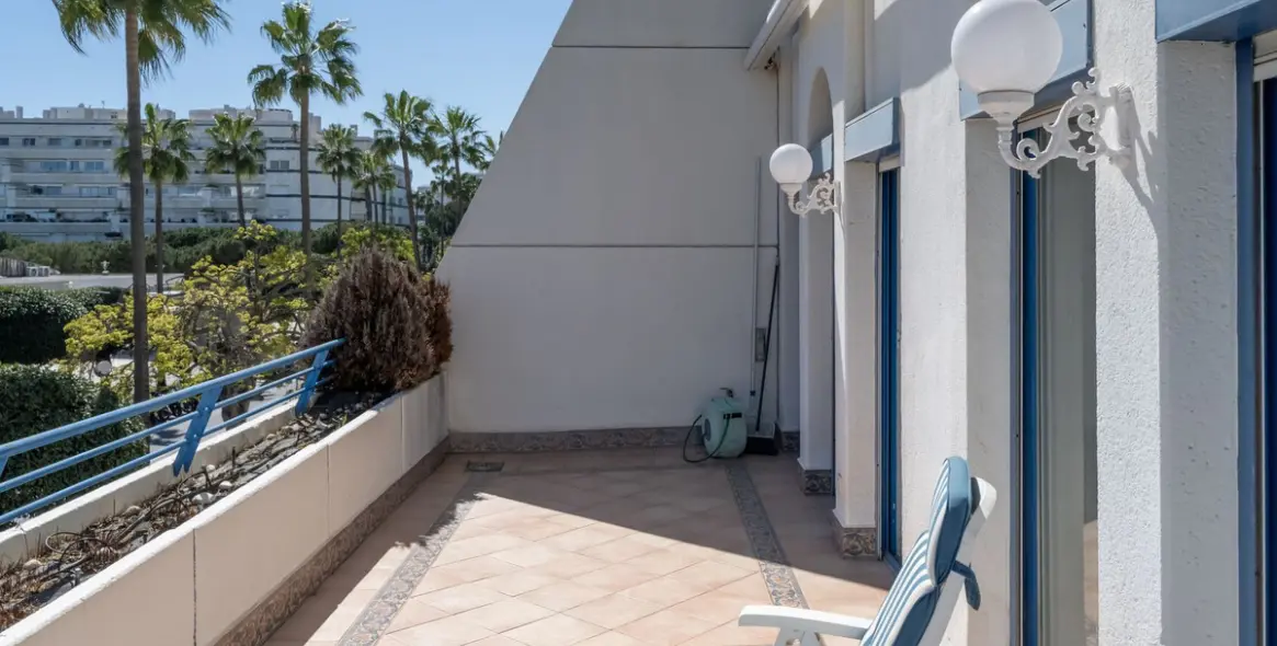 Venta de apartamento en planta media en Marbella 45