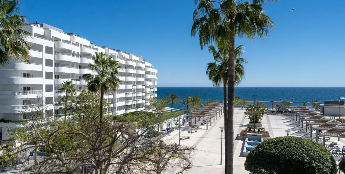 Venta de apartamento en planta media en Marbella 47