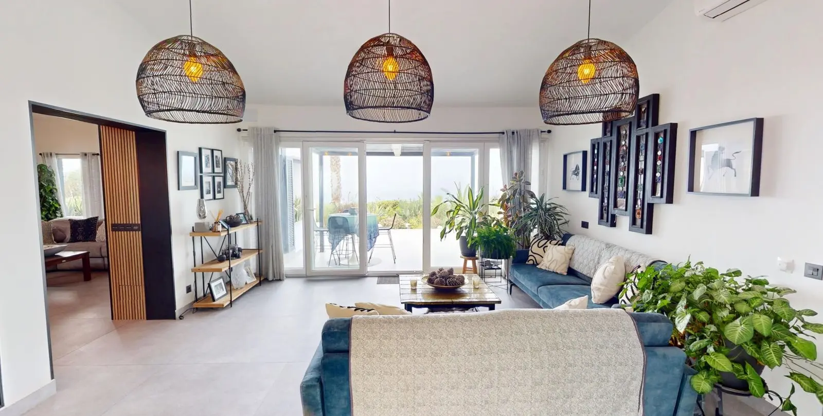 Продажа  отдельно стоящей виллы в Algarrobo 7