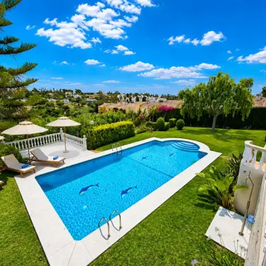 Venta de finca - cortijo en Estepona