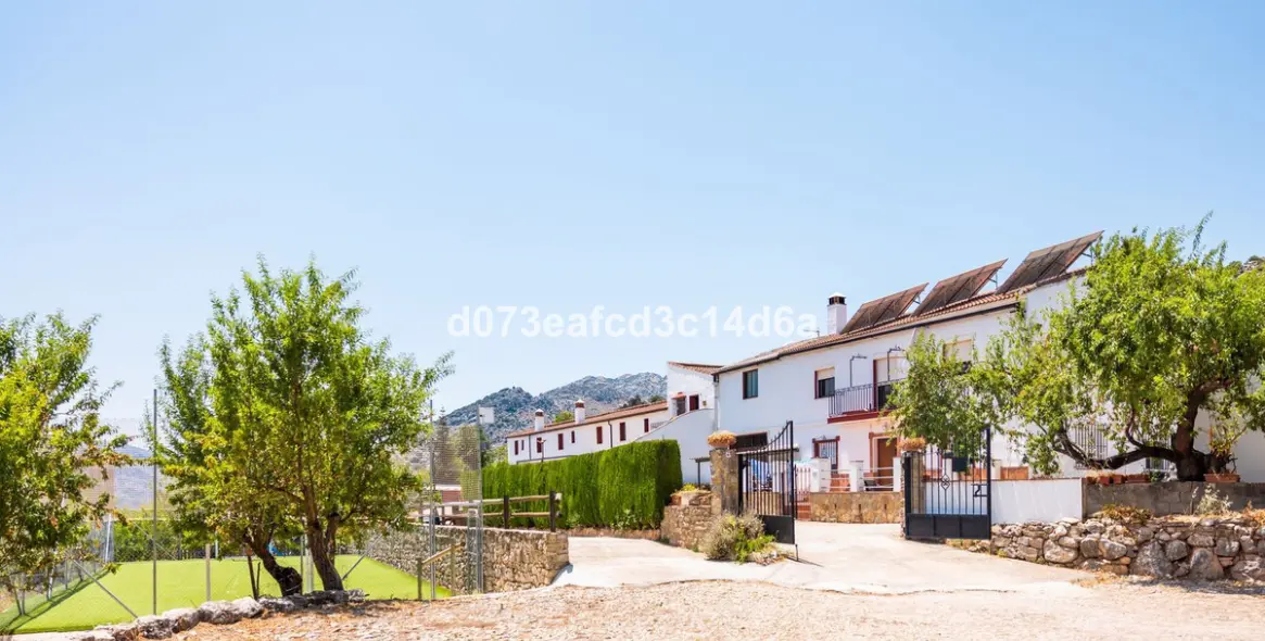 Venta de otros en Montejaque 2