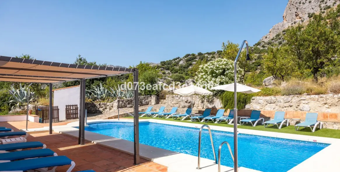 Venta de otros en Montejaque 18