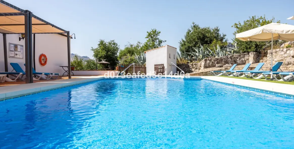 Venta de otros en Montejaque 19