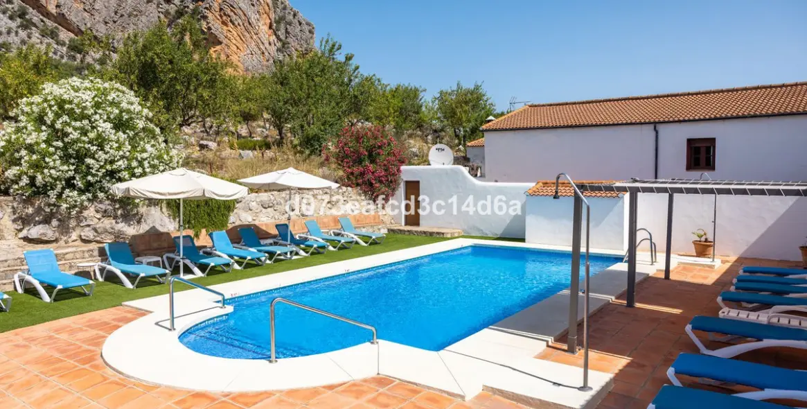 Venta de otros en Montejaque 22