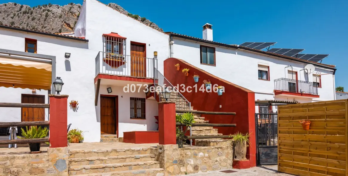 Venta de otros en Montejaque 37