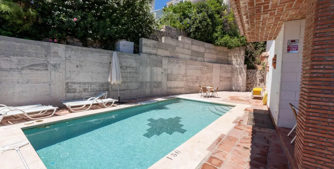 Venta de villa independiente en Riviera del Sol 5