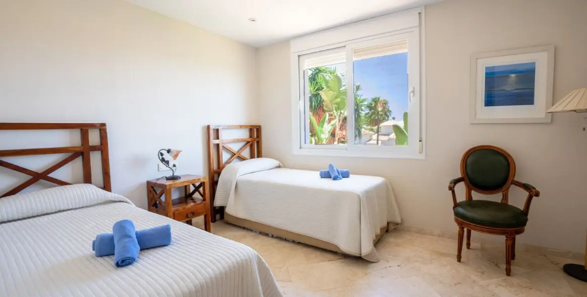 Venta de villa independiente en Riviera del Sol 37