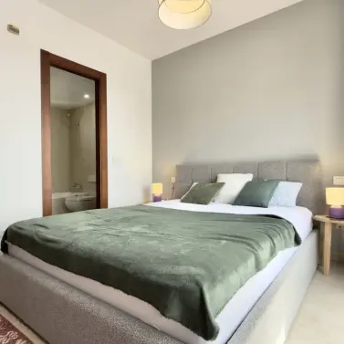 Short-term rent of townhouse in Altos de los Monteros