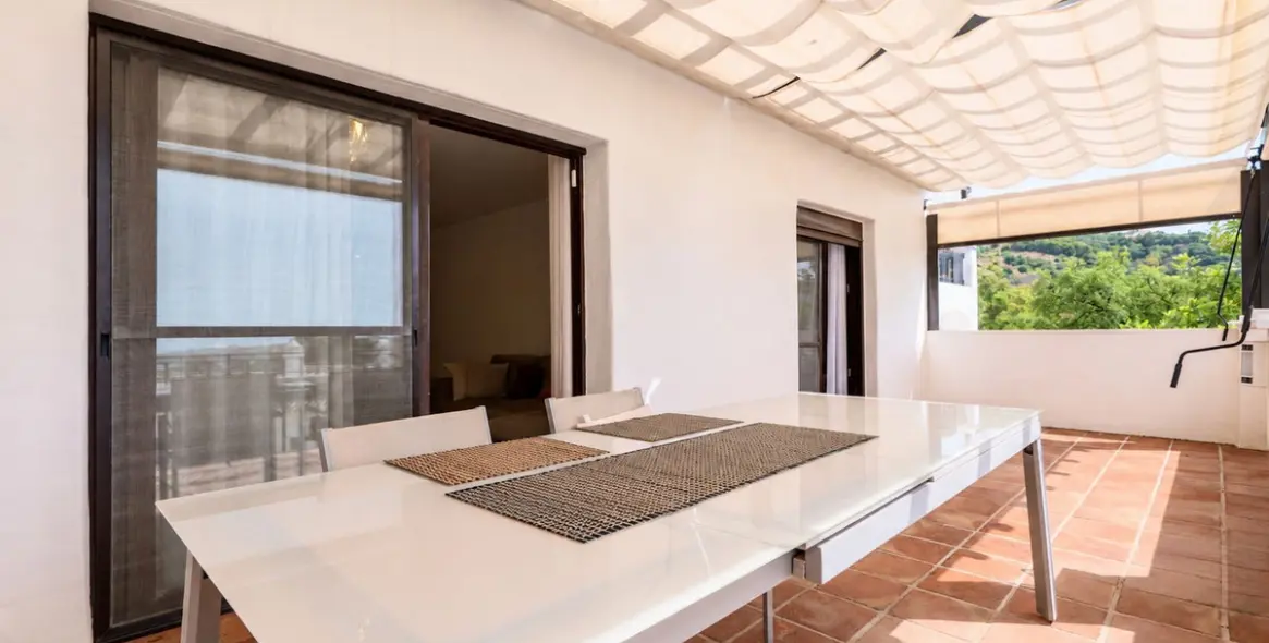 Short-term rent of townhouse in Altos de los Monteros 20