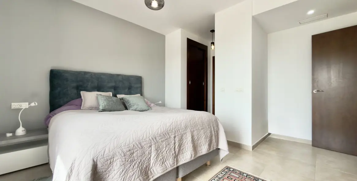 Short-term rent of townhouse in Altos de los Monteros 29
