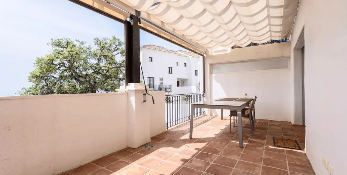 Short-term rent of townhouse in Altos de los Monteros 30