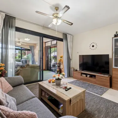Venta de apartamento en planta baja en Calahonda