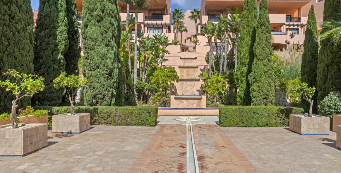Venta de apartamento en planta baja en Calahonda 21