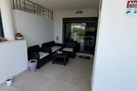 Image 4 thumb