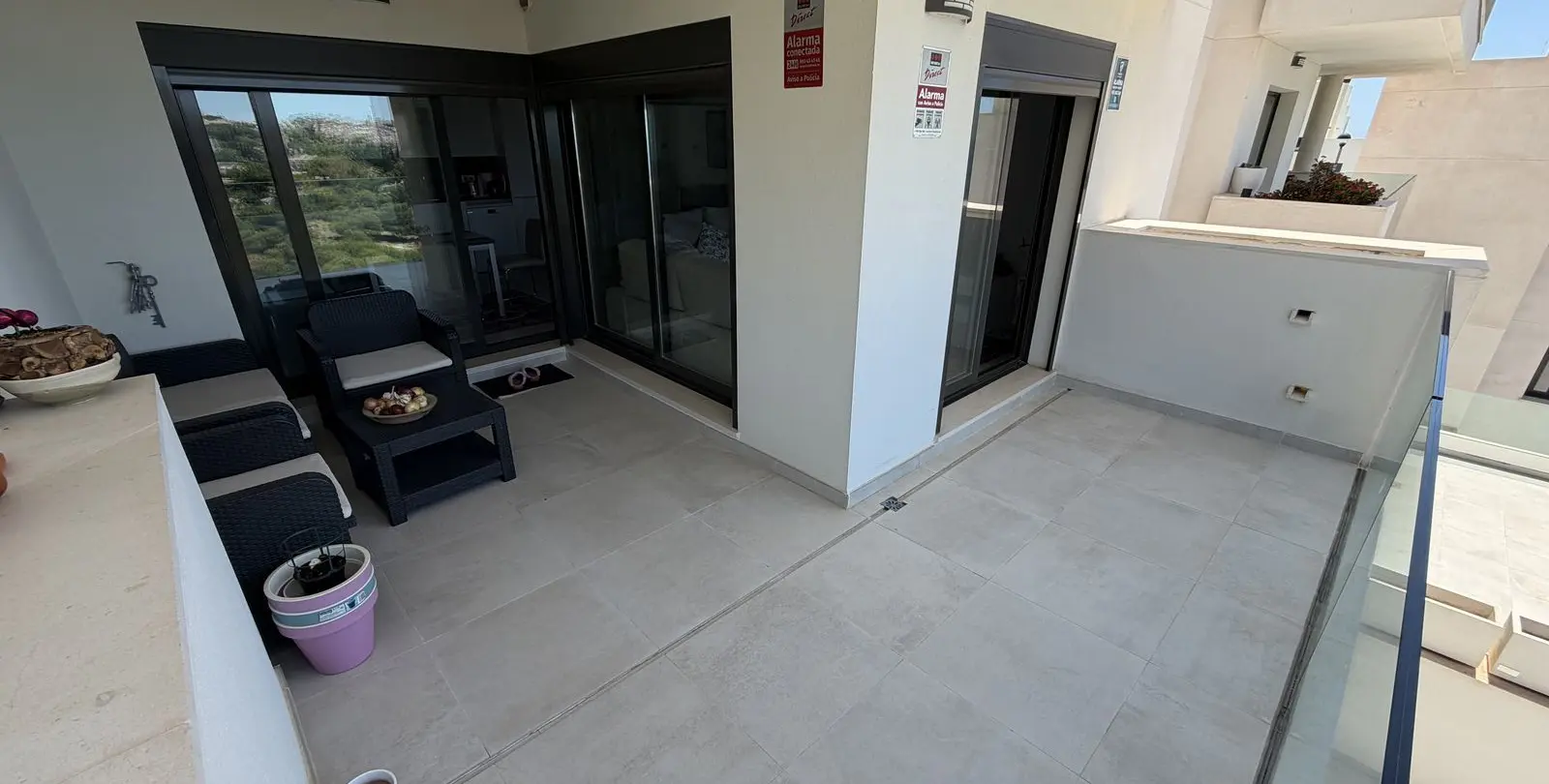 Sale of middle floor apartment in Benalmadena 3