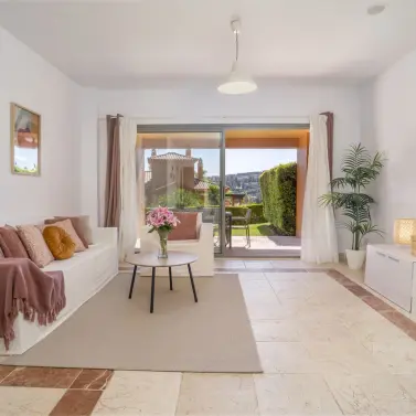 Sale of ground floor apartment in Atalaya