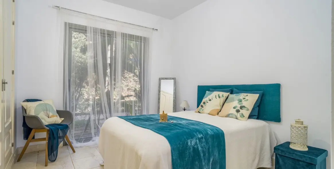 Sale of ground floor apartment in Atalaya 23