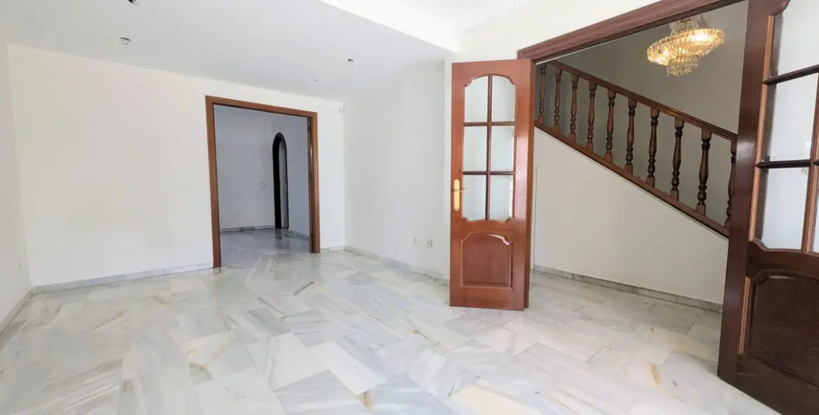 Sale of townhouse in Mijas Costa 2