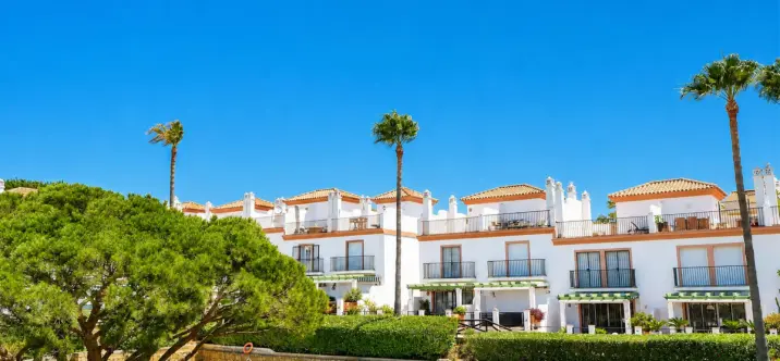 Sale of semi-detached house in Cabopino 1