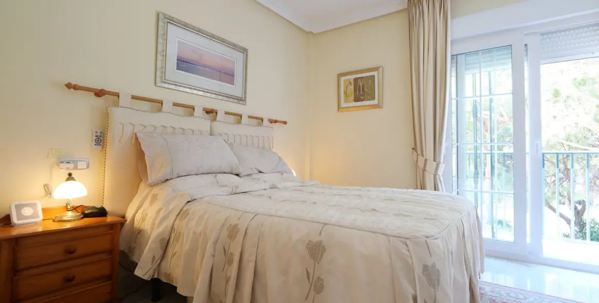 Sale of semi-detached house in Cabopino 8
