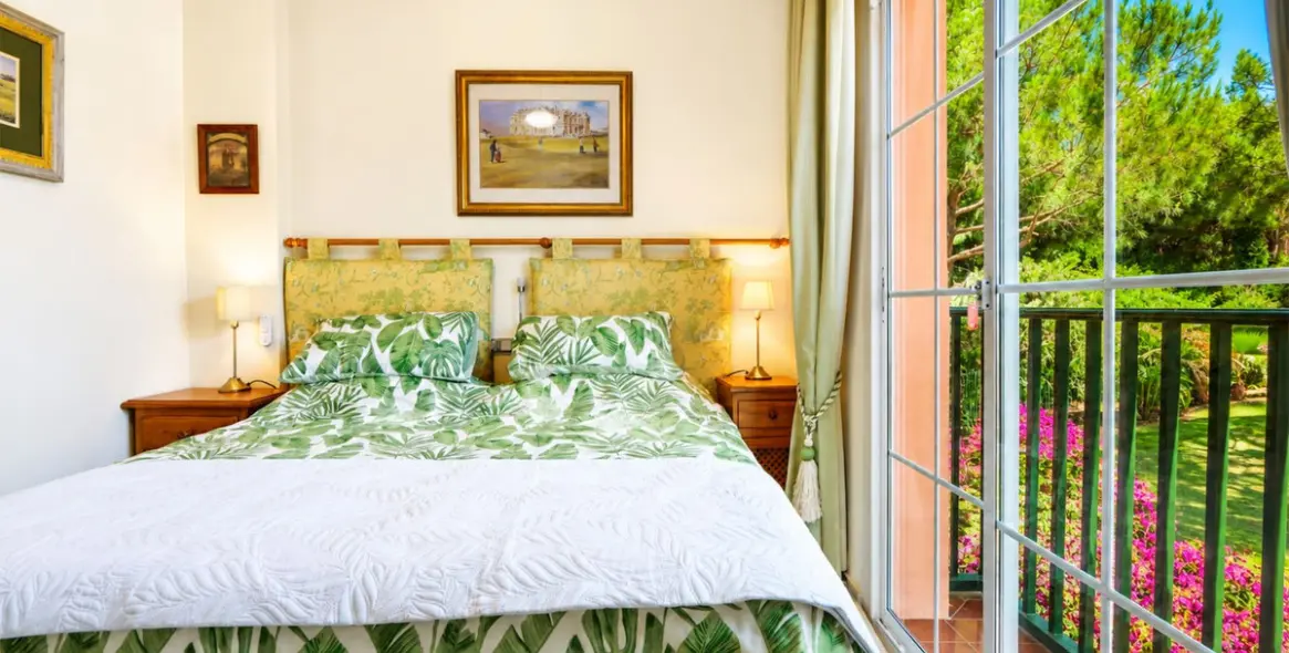 Sale of semi-detached house in Cabopino 9
