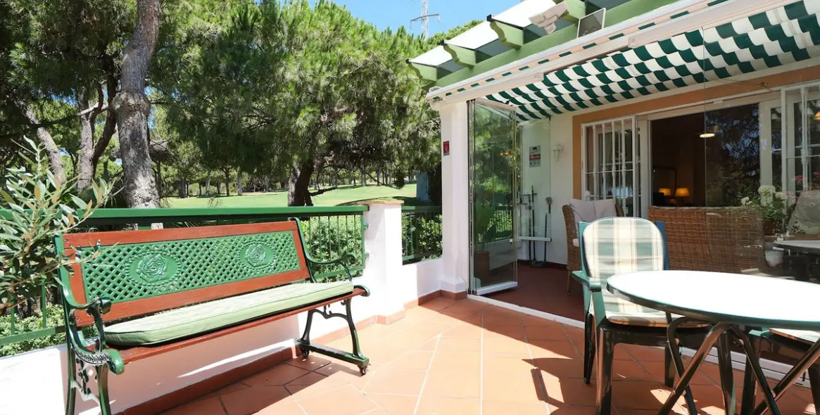 Sale of semi-detached house in Cabopino 17