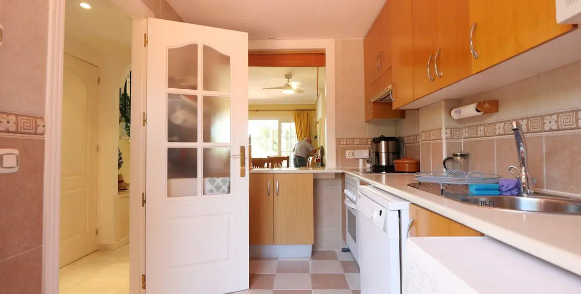 Sale of semi-detached house in Cabopino 20