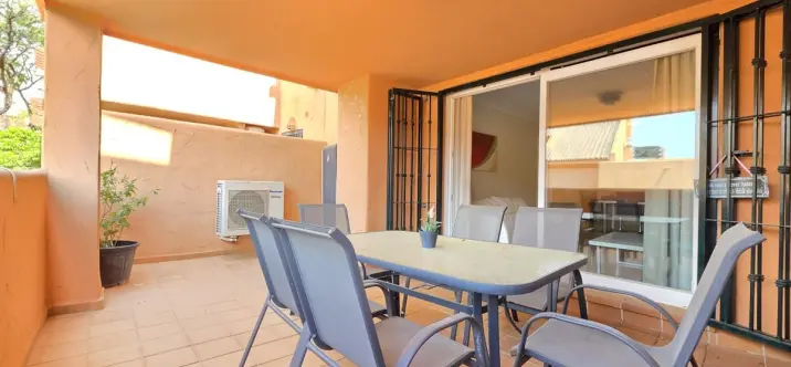 Продажа апартаментов на первом этаже в Elviria 0