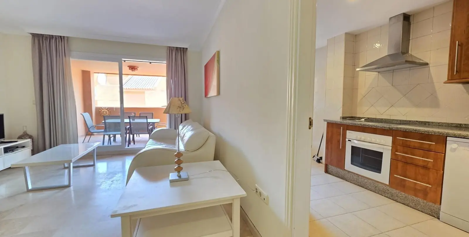 Продажа апартаментов на первом этаже в Elviria 3