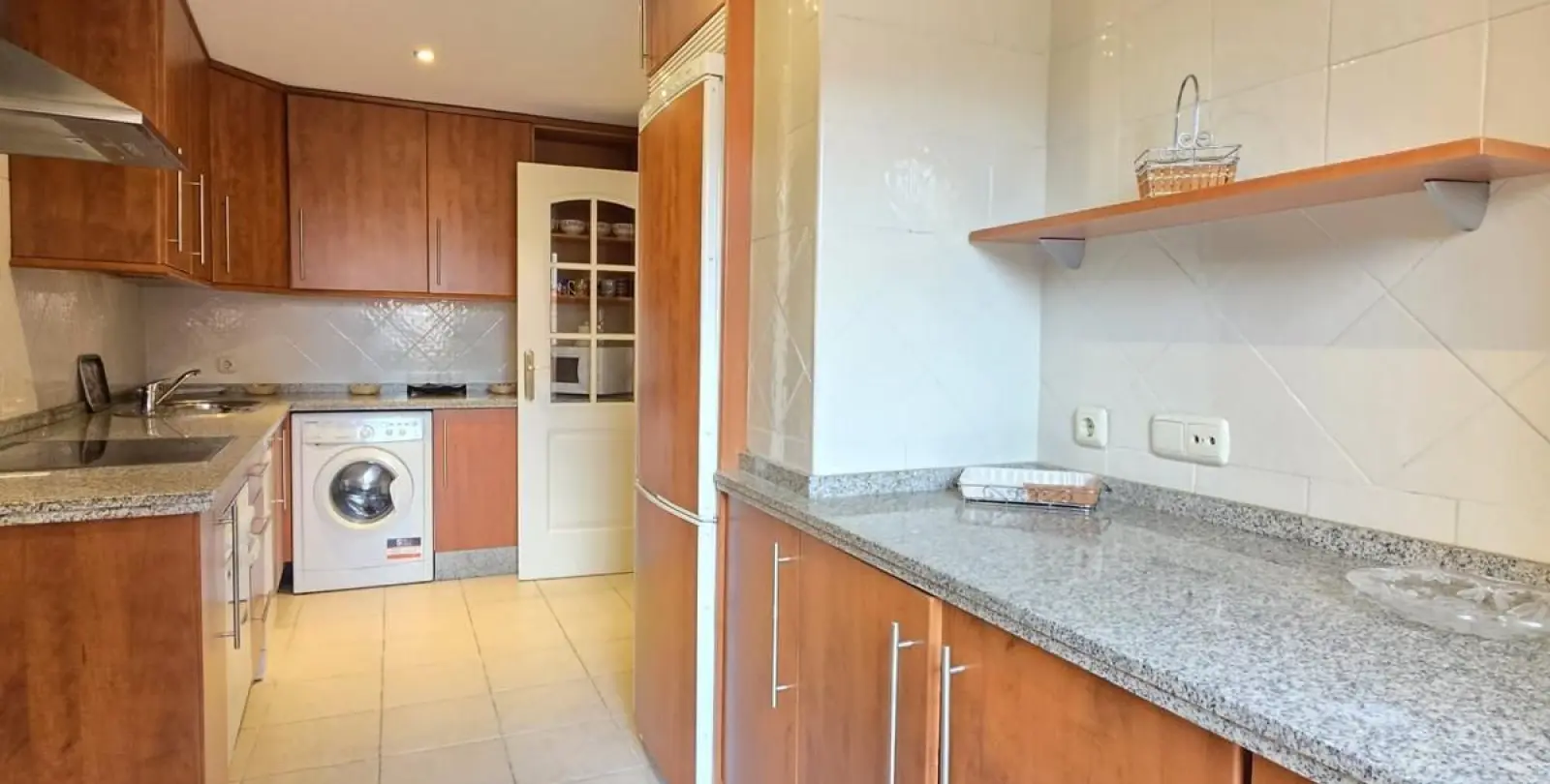 Продажа апартаментов на первом этаже в Elviria 5