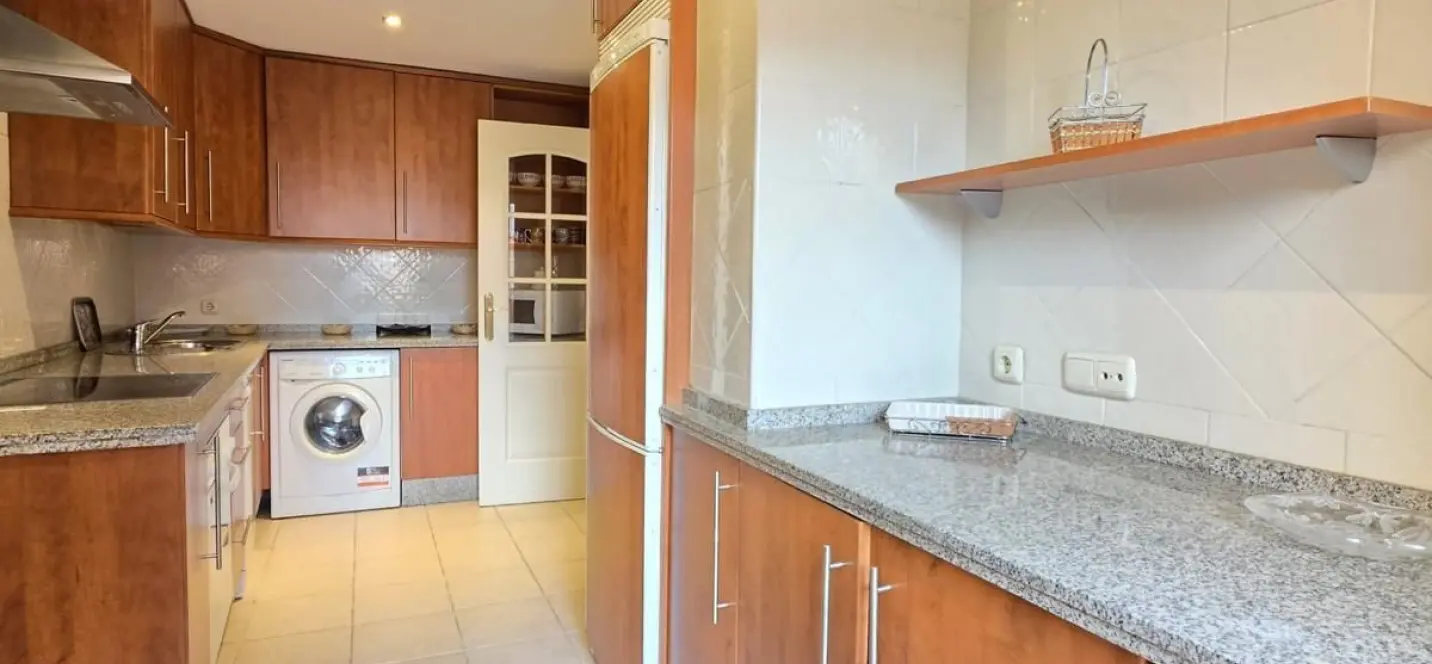 Продажа апартаментов на первом этаже в Elviria 4