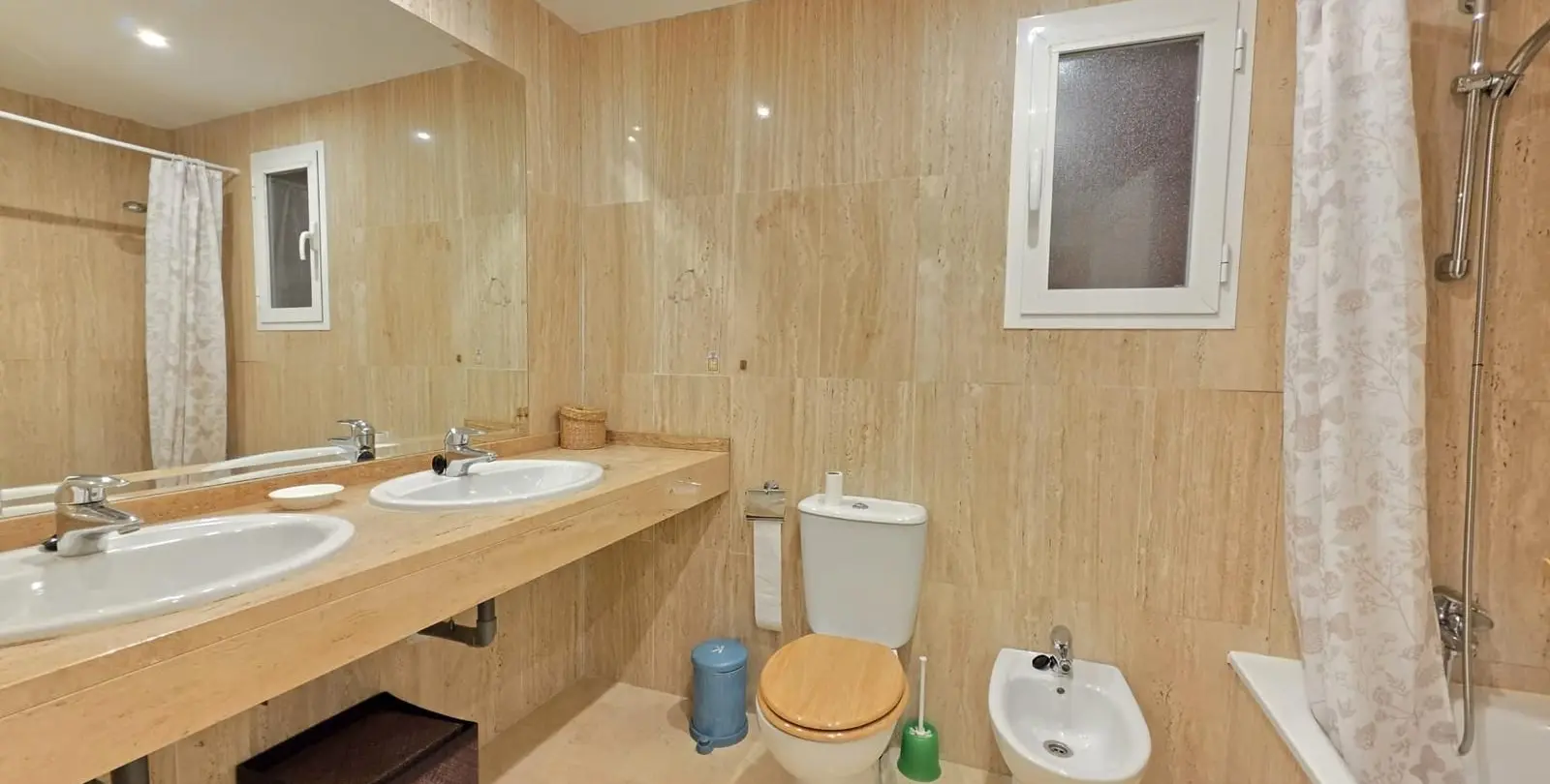 Продажа апартаментов на первом этаже в Elviria 11