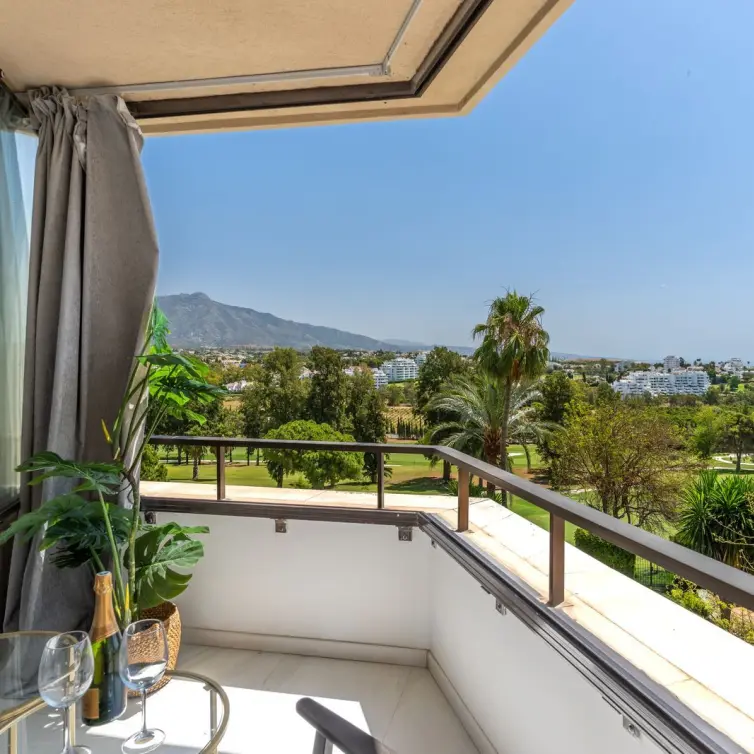 Sale of ground floor apartment in Atalaya