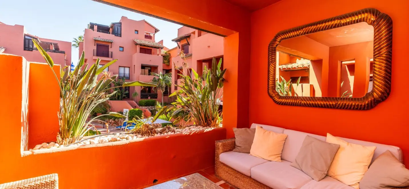 Продажа апартаментов на среднем этаже в Elviria 4