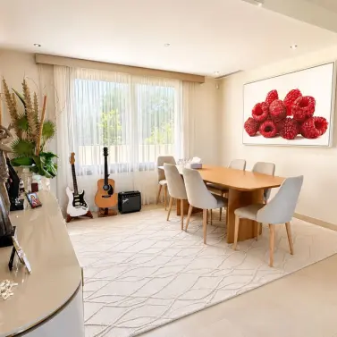 Sale of middle floor apartment in Altos de los Monteros