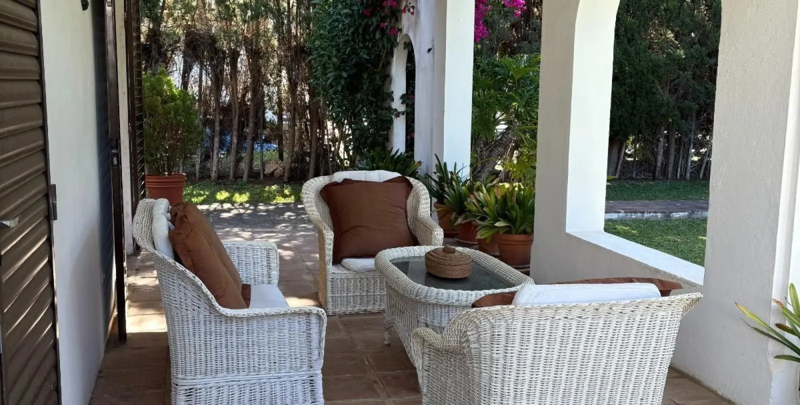Venta de villa independiente en Artola 6