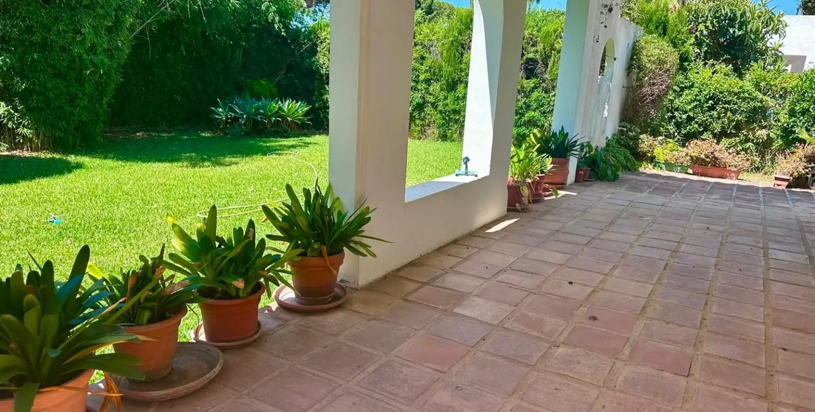 Venta de villa independiente en Artola 9