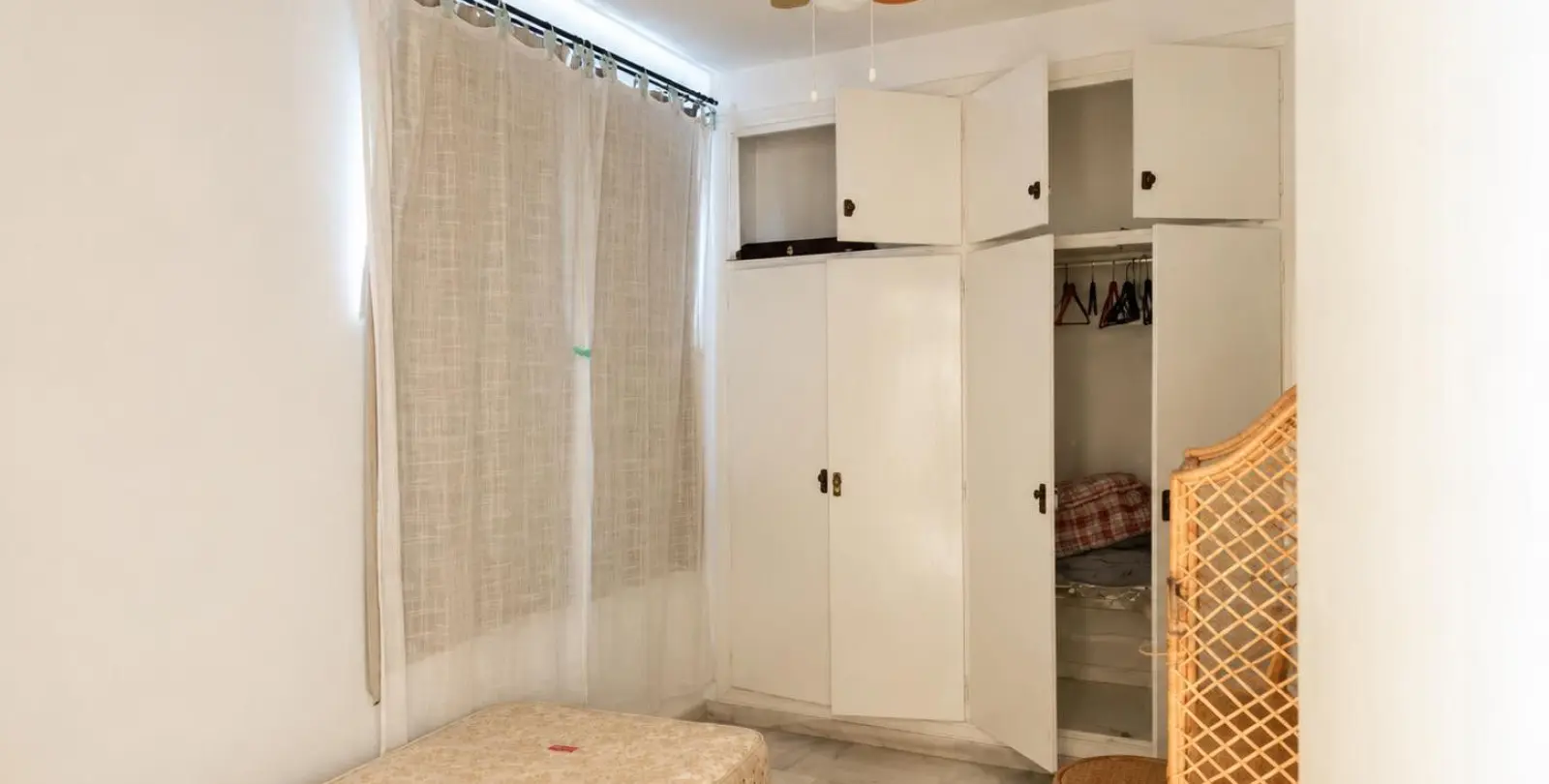 Venta de villa independiente en Artola 24