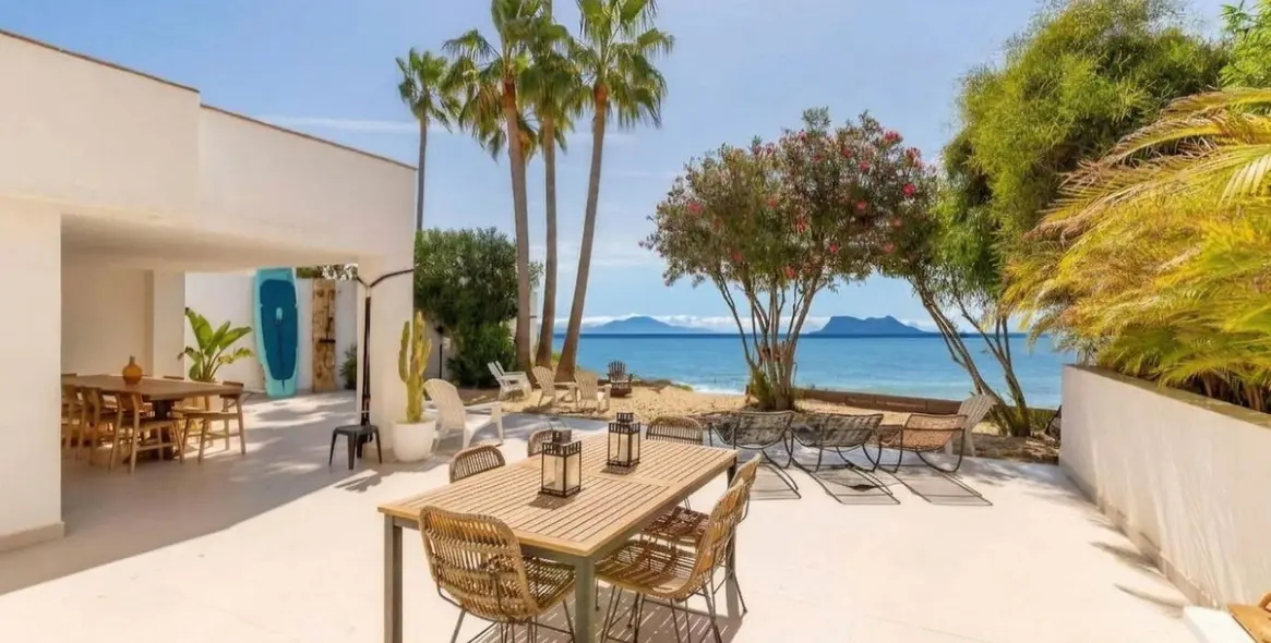 Sale of detached villa in Estepona 6