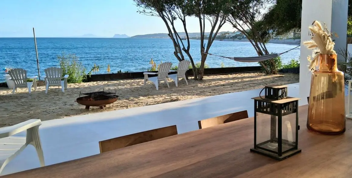 Sale of detached villa in Estepona 7