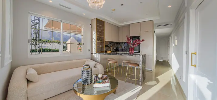 Short-term rent of penthouse duplex in The Golden Mile 0