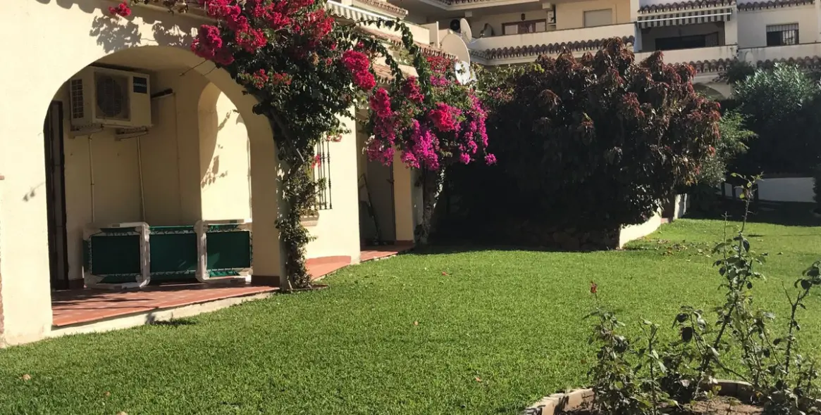Продажа апартаментов на первом этаже в Riviera del Sol 2