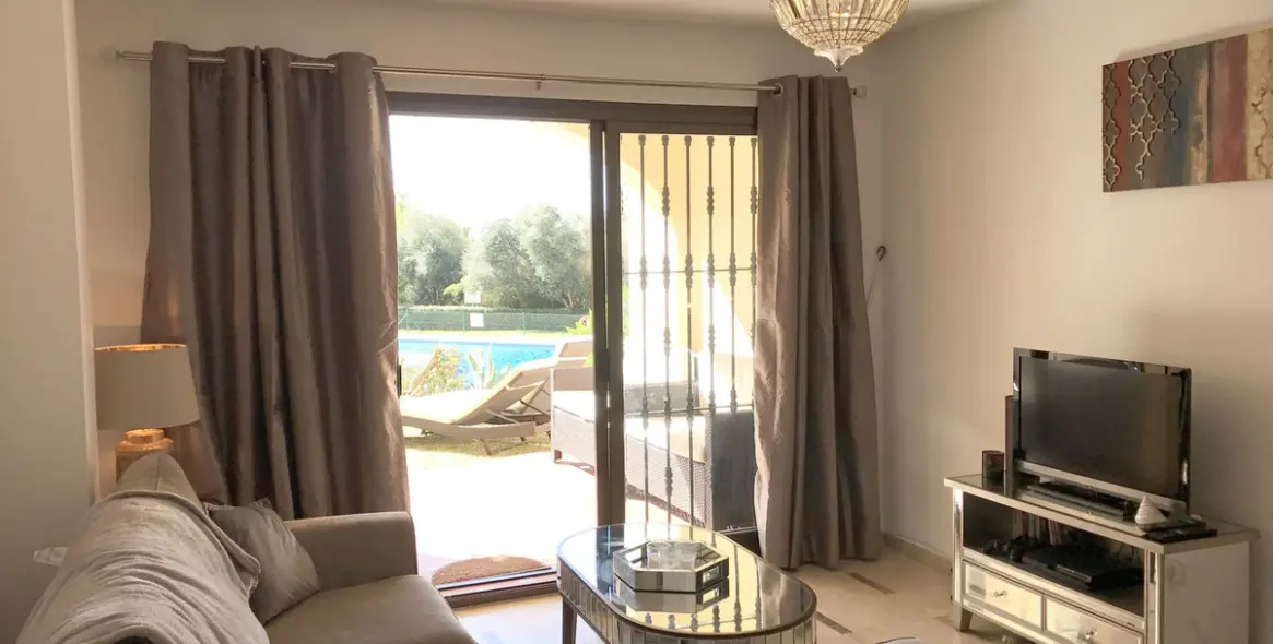 Продажа апартаментов на первом этаже в Riviera del Sol 5