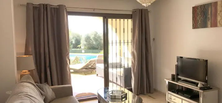 Sale of ground floor apartment in Riviera del Sol 4