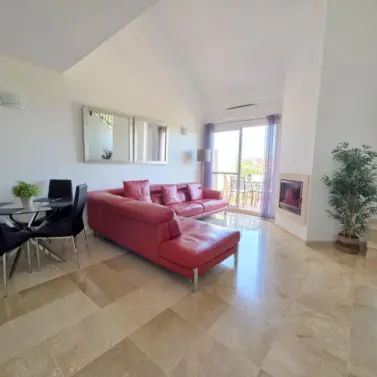Sale of penthouse duplex in La Duquesa