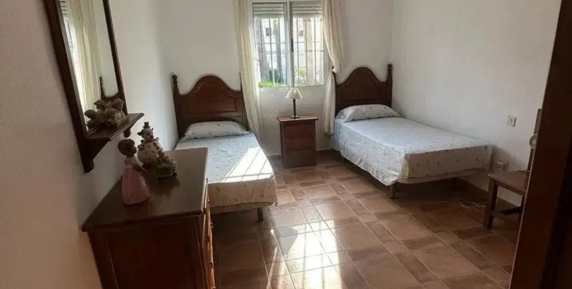 Продажа таунхауса в Bel Air 19