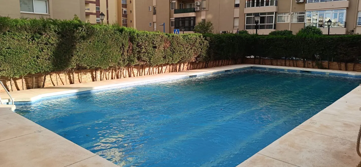 Venta de apartamento en planta media en Fuengirola 4