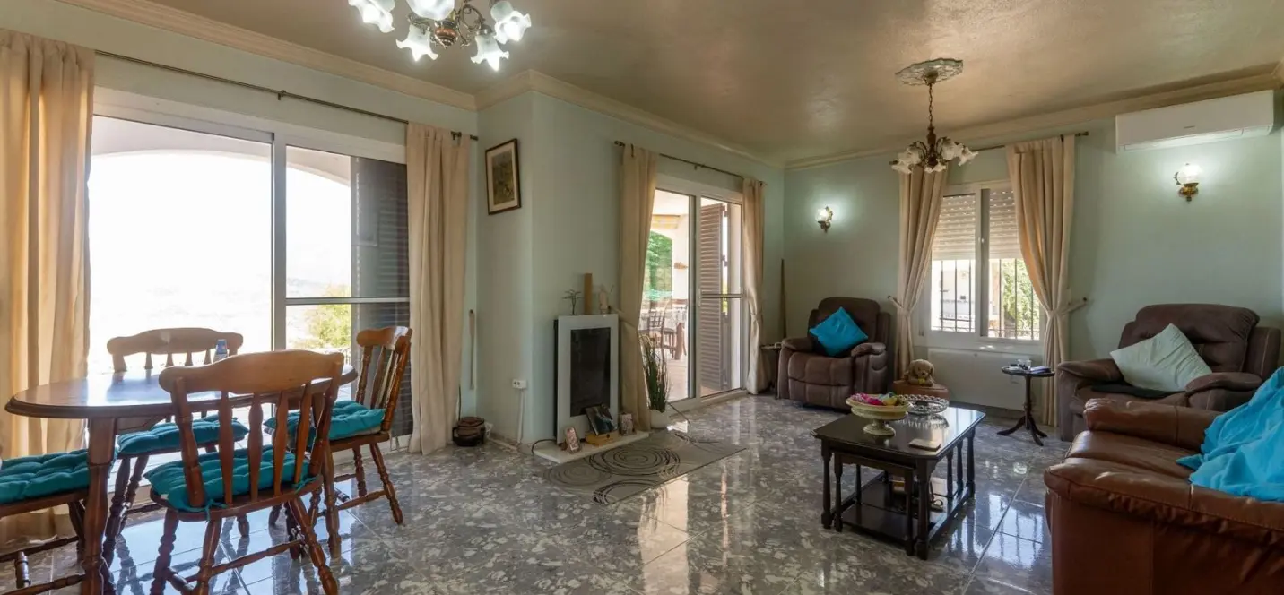 Sale of finca - cortijo in Guaro 3