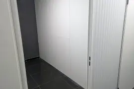 Image 4 thumb