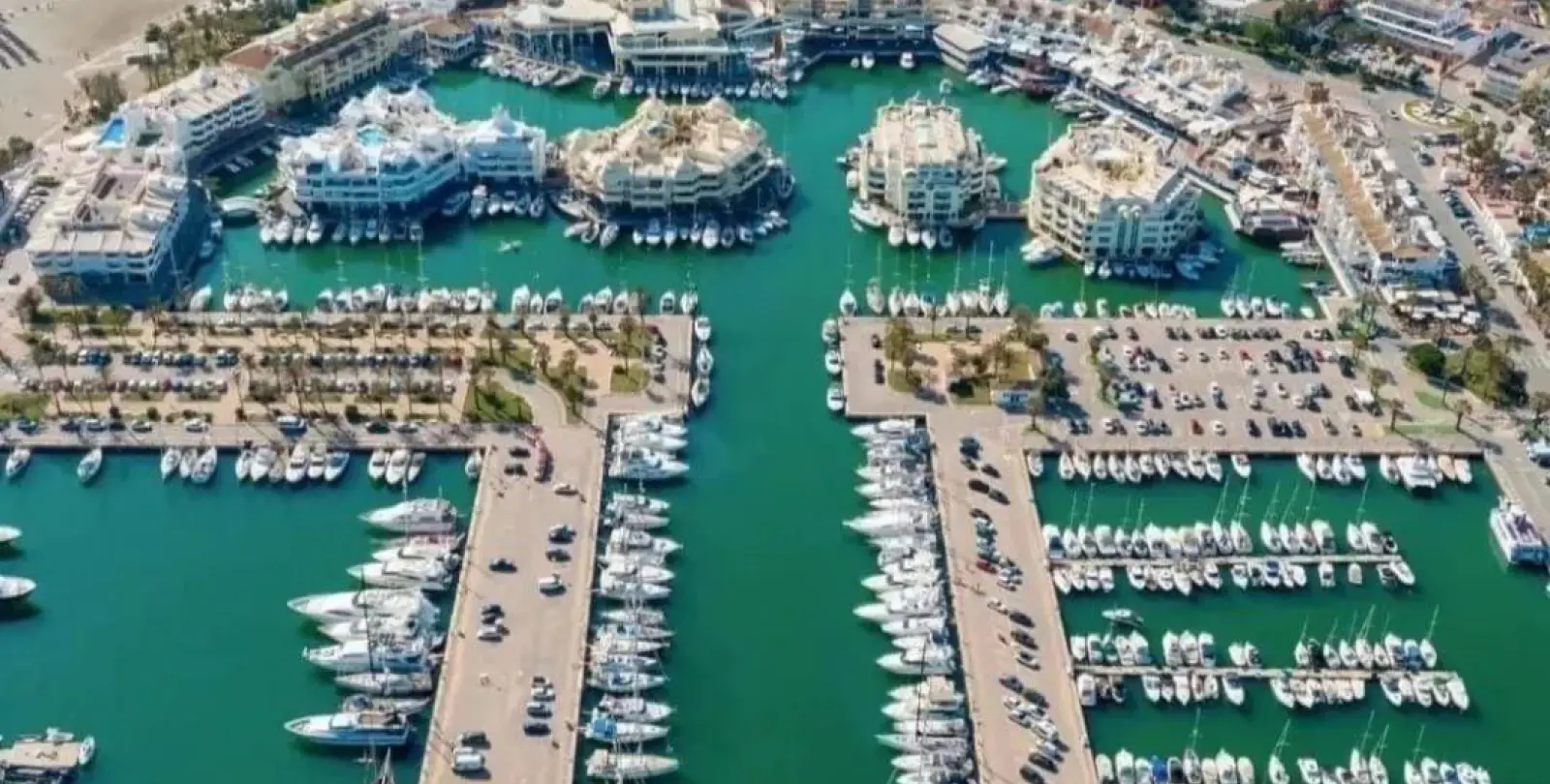 Venta de local comercial en Benalmadena 5